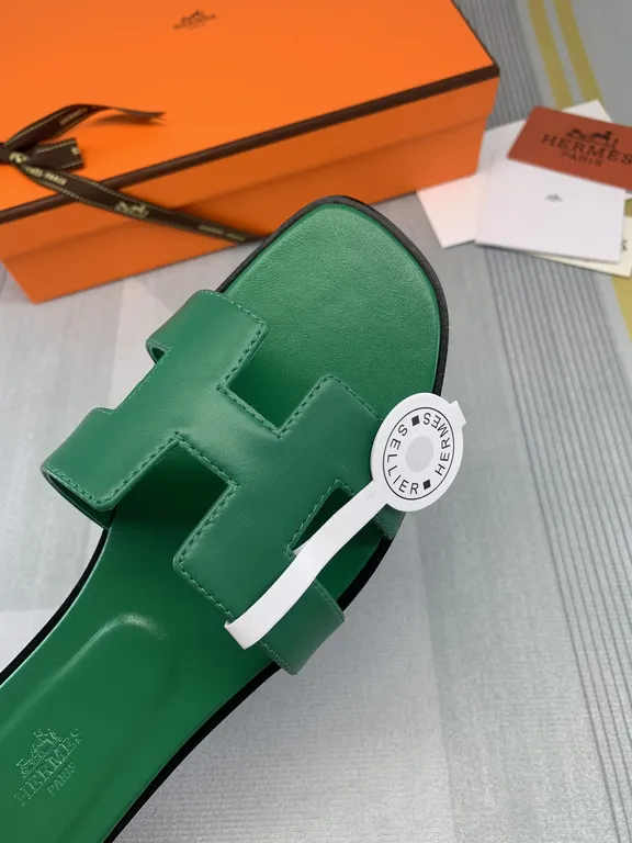 Hermes Shoe 